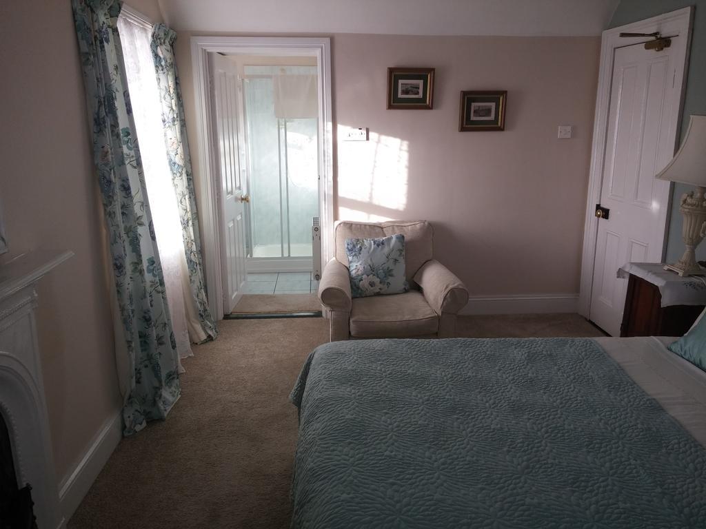 Meath Arms Country Inn Aughrim Eksteriør billede