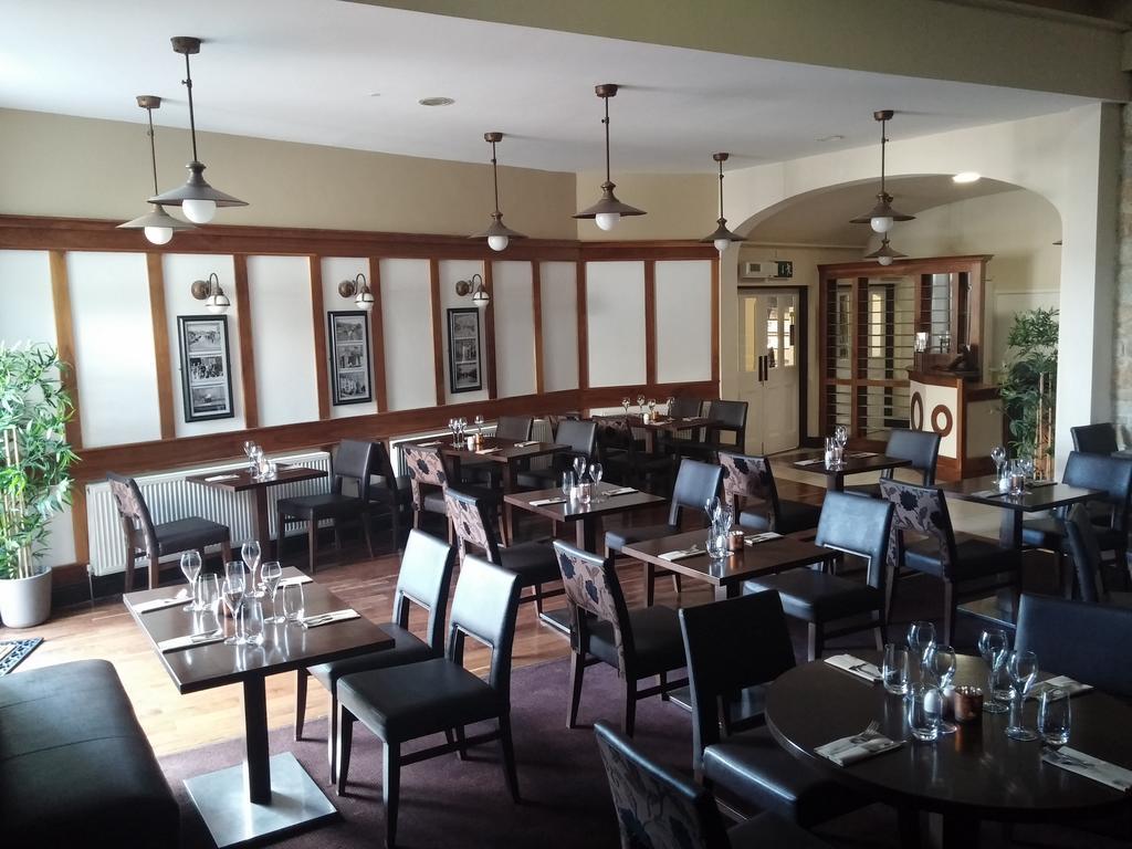 Meath Arms Country Inn Aughrim Eksteriør billede