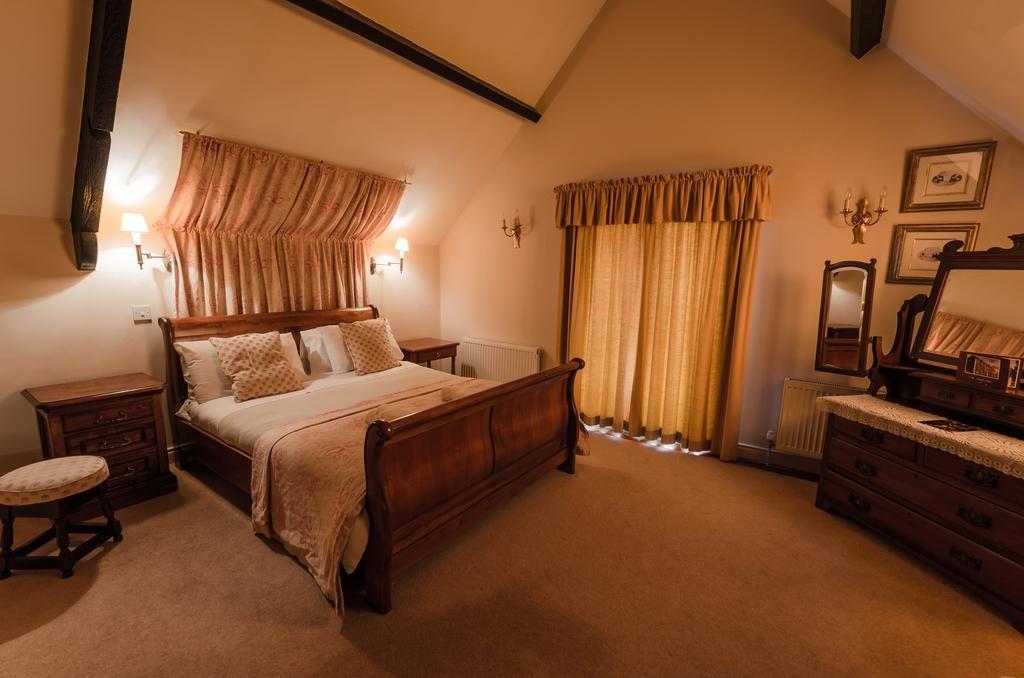 Meath Arms Country Inn Aughrim Værelse billede