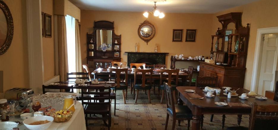Meath Arms Country Inn Aughrim Eksteriør billede